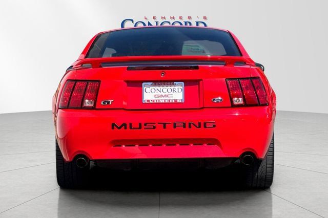 Used 2001 Ford Mustang GT RWD image 5