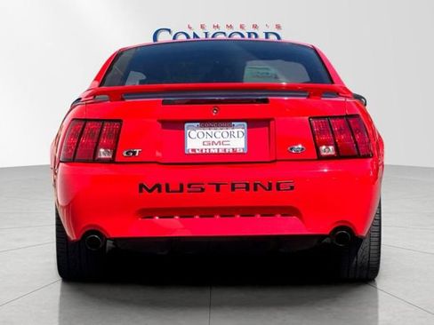 Used 2001 Ford Mustang GT RWD image 5