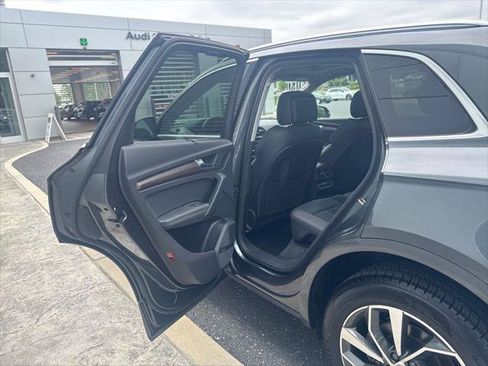 Certified 2023 Audi Q5 2.0T Premium Plus w/ Premium Plus Package AWD/4WD image 23