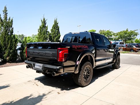Used 2025 Ford F150 Raptor AWD/4WD image 10