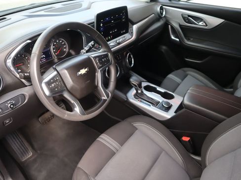 Used 2023 Chevrolet Blazer LT image 36