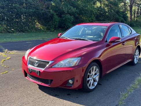 Used 2011 Lexus IS 250 AWD image 4