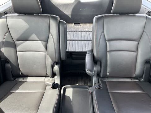 Used 2020 Honda Pilot Black Edition image 25