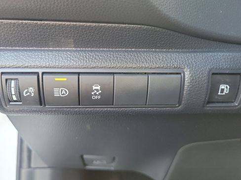 Certified 2024 Toyota Corolla SE FWD image 19