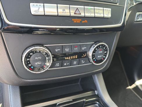 Used 2019 Mercedes-Benz GLS 450 4MATIC image 27