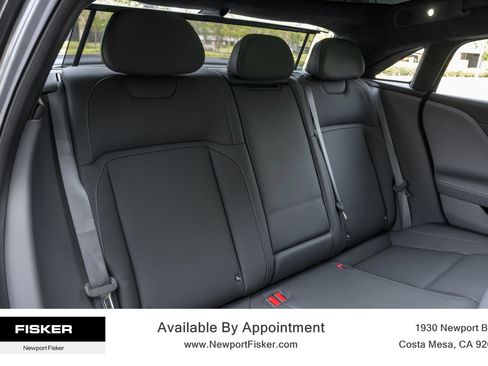 Used 2024 Lucid Air Touring AWD/4WD image 30