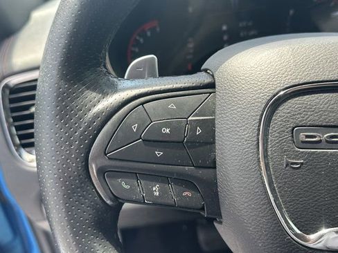 Used 2018 Dodge Durango R/T w/ Technology Group RWD image 26