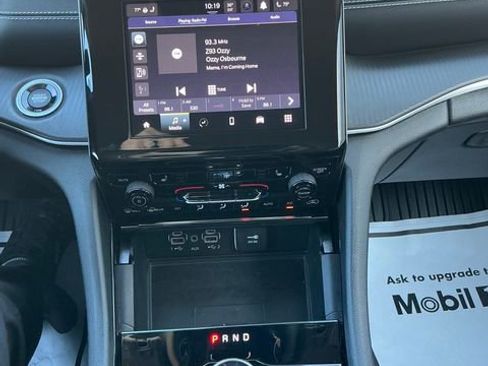 Used 2023 Jeep Grand Cherokee L Laredo w/ Luxury Tech Group I image 7