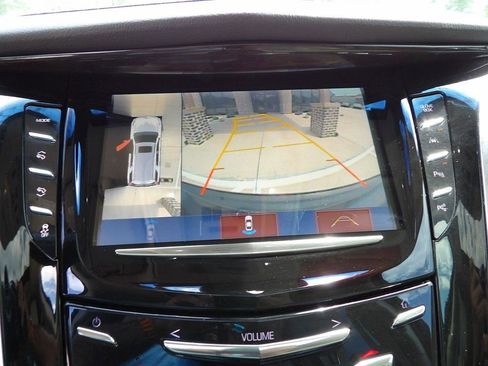 Used 2017 Cadillac Escalade ESV Luxury AWD/4WD image 24