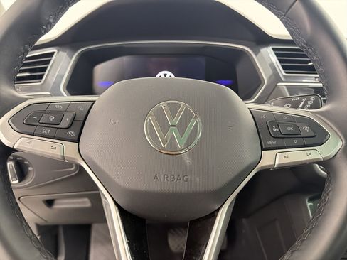 Used 2024 Volkswagen Tiguan Wolfsburg Edition image 15