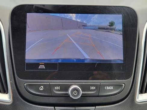 Used 2024 Chevrolet Malibu LT image 16