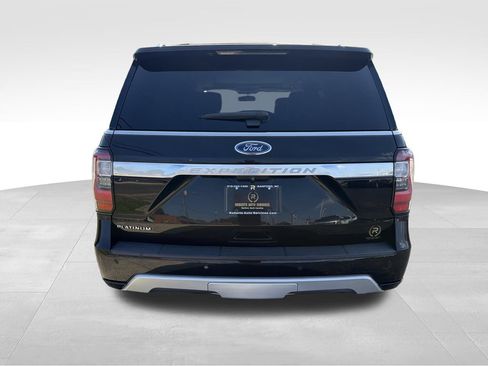 Used 2019 Ford Expedition Platinum RWD image 4