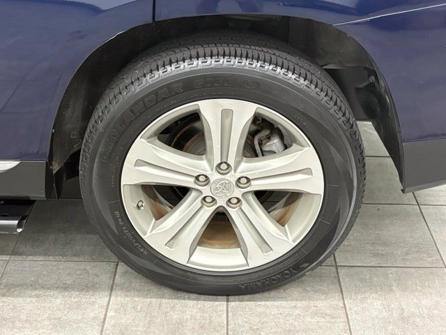 Used 2012 Toyota Highlander Limited w/ Tow Pkg FWD image 7