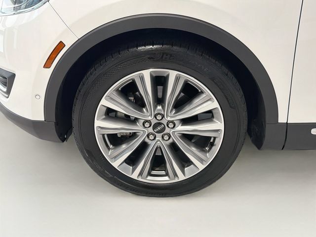 Used 2018 Lincoln MKX Reserve AWD/4WD image 27
