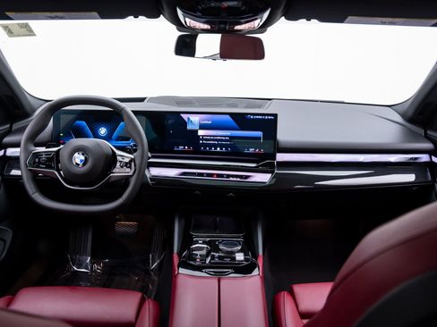 Certified 2024 BMW 540i xDrive 540i xDrive image 9