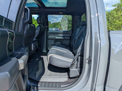 Used 2018 Ford F150 Raptor w/ Equipment Group 802A Luxury AWD/4WD image 31