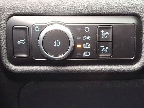 Used 2023 Ford Explorer ST-Line image 26