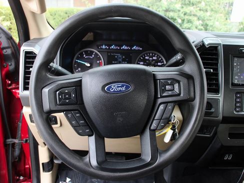 Used 2019 Ford F350 XLT w/ Camper Package image 23