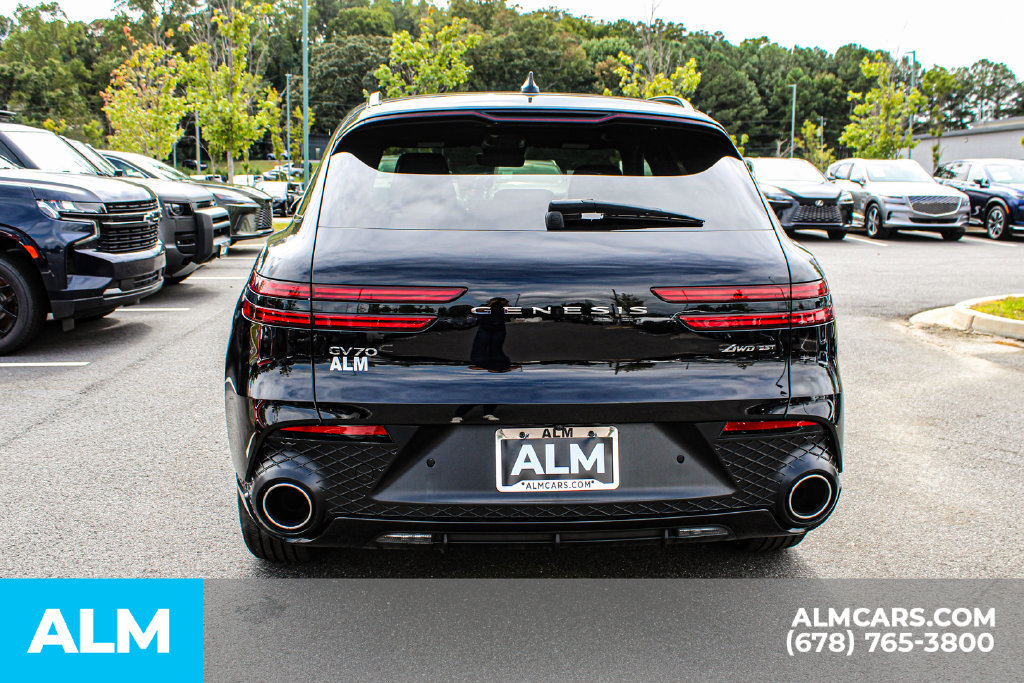 Used 2024 Genesis GV70 3.5T Sport AWD/4WD image 10
