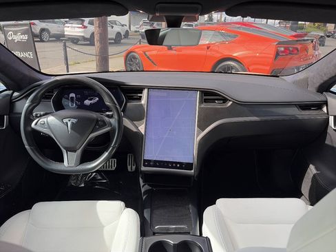 Used 2020 Tesla Model S Performance AWD/4WD image 24