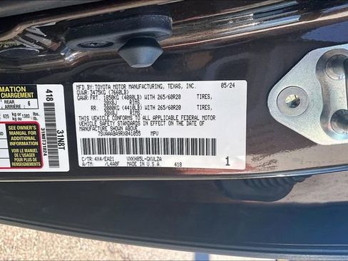 Used 2024 Toyota Sequoia Limited image 36