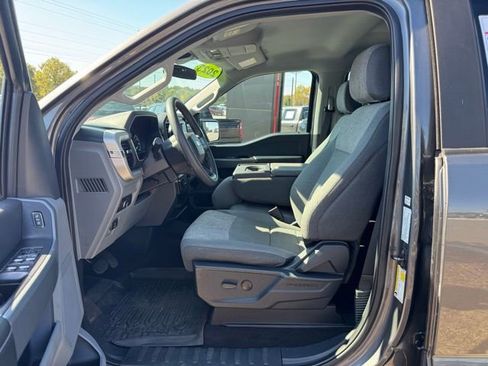 Used 2023 Ford F150 XLT image 17