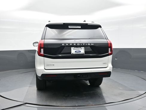 New 2026 Ford Expedition Max Active image 5