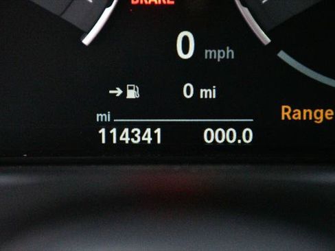 Used 2018 BMW M3 RWD image 46