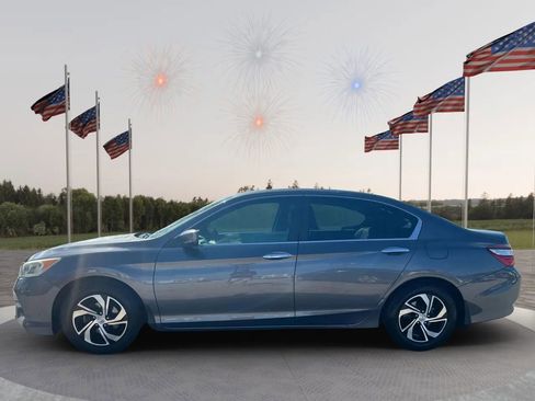 Used 2016 Honda Accord LX image 4