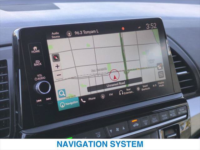 Certified 2026 Honda Odyssey Touring image 18