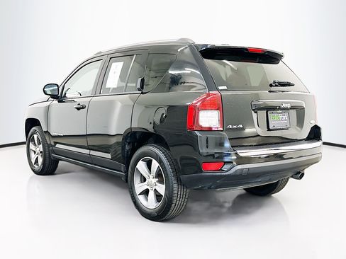 Used 2017 Jeep Compass High Altitude AWD/4WD image 5
