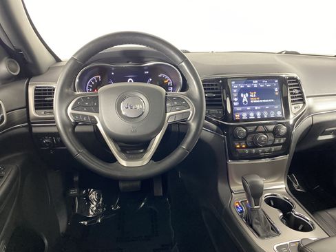 Used 2022 Jeep Grand Cherokee Limited AWD/4WD image 21