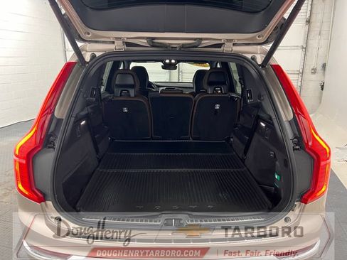 Used 2024 Volvo XC90 B6 Plus w/ Protection Package Premier AWD/4WD image 37