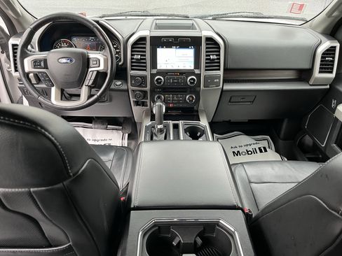 Used 2017 Ford F150 Lariat w/ Equipment Group 502A Luxury image 17