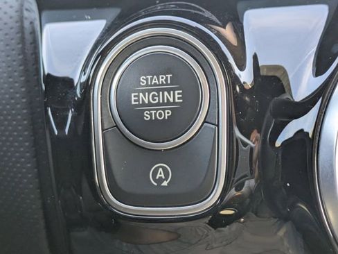 Used 2025 Mercedes-Benz CLA 250 4MATIC image 24