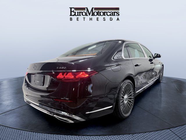 New 2027 Mercedes-Benz Maybach S 680 4MATIC image 3