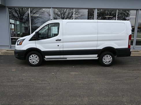 Used 2024 Ford Transit 250 Low Roof w/ Exterior Upgrade Package image 2