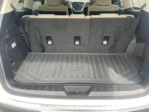 Used 2024 Subaru Ascent Premium w/ Convenience Package AWD/4WD image 24