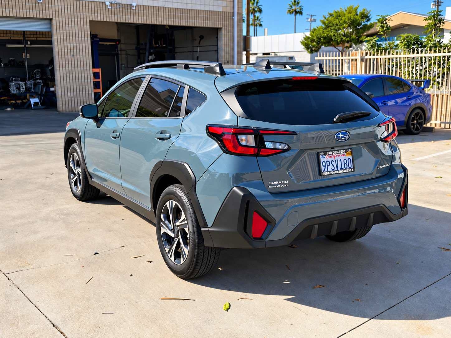 Used 2024 Subaru Crosstrek 2.0i Premium w/ Crosstrek Mirror Package AWD/4WD image 4