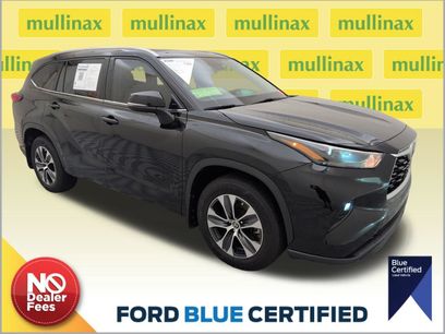 Used 2022 Toyota Highlander XLE