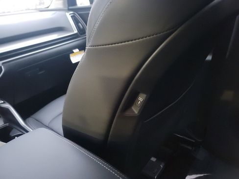 New 2026 Kia Sorento S image 23