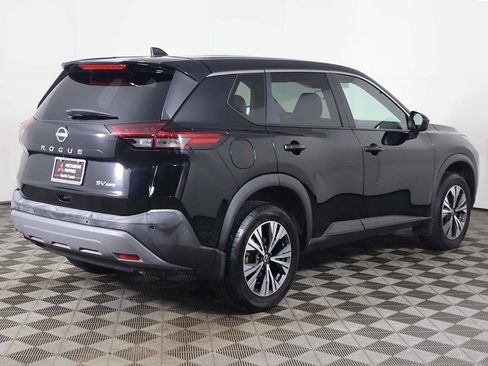 Used 2023 Nissan Rogue SV AWD/4WD image 9