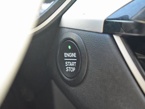 Used 2022 Ford Escape SE w/ Convenience Package image 14