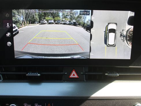 Certified 2025 Kia Sportage SX FWD image 51