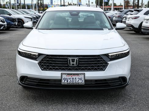 Used 2025 Honda Accord LX image 2