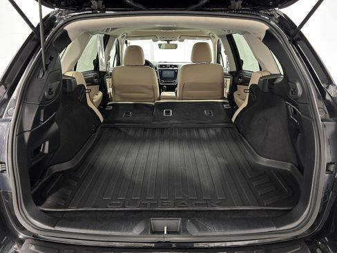 Used 2018 Subaru Outback 2.5i Limited image 31