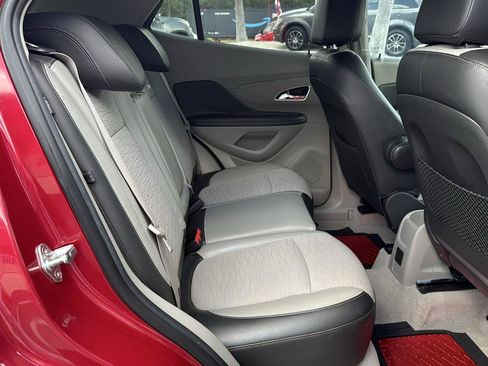 Used 2016 Buick Encore FWD image 15