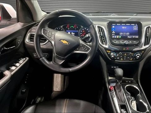 Used 2022 Chevrolet Equinox Premier FWD image 8