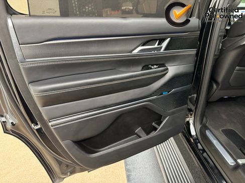 Certified 2023 Jeep Grand Wagoneer Series II AWD/4WD image 51
