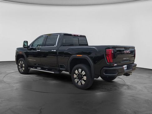 New 2026 GMC Sierra 2500 Denali w/ Denali Reserve Package AWD/4WD image 8
